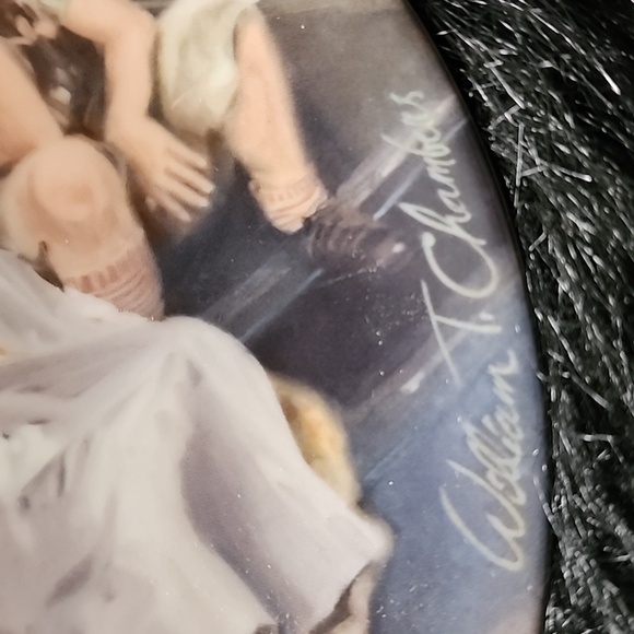 Knowles Fine China Plate with Brown Design. 1984 - Picture 5 of 10